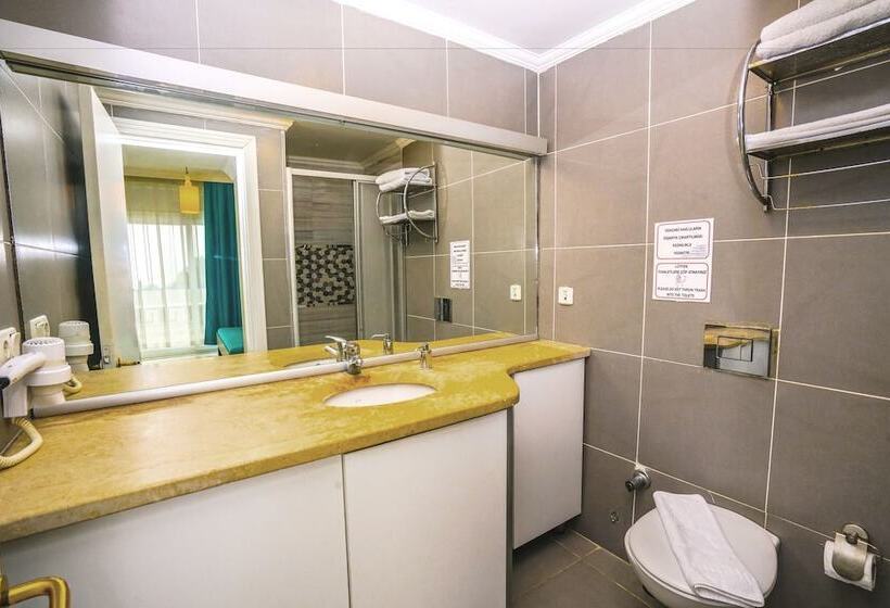 סוויטה משפחתית, Sky Vela Hotel   All Inclusive