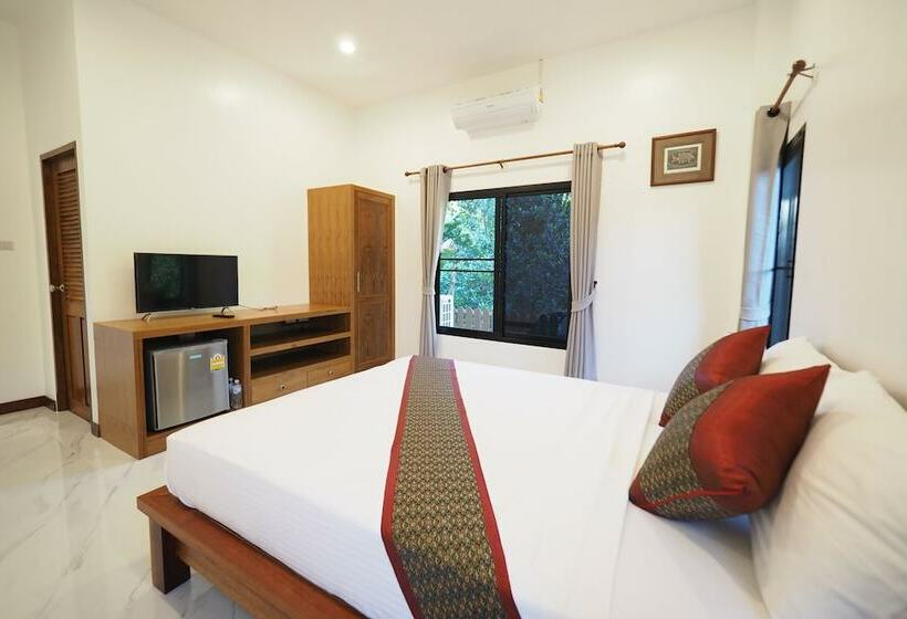 Семейный Номер, Chanapha Residence