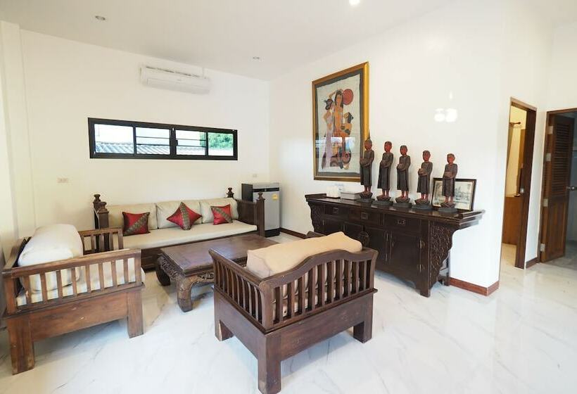 Семейный Номер, Chanapha Residence