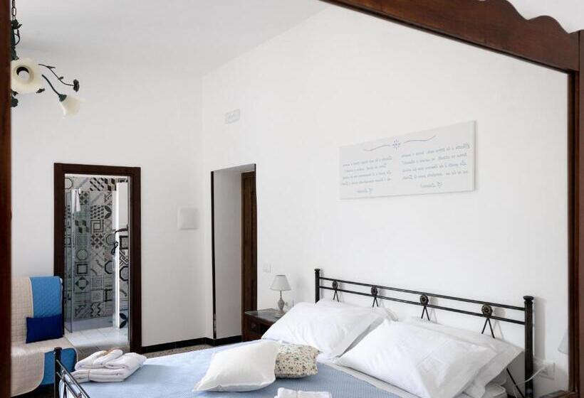 Номер Стандарт с Террасой, Dimora Iannelli   B&b Rurale Paestum