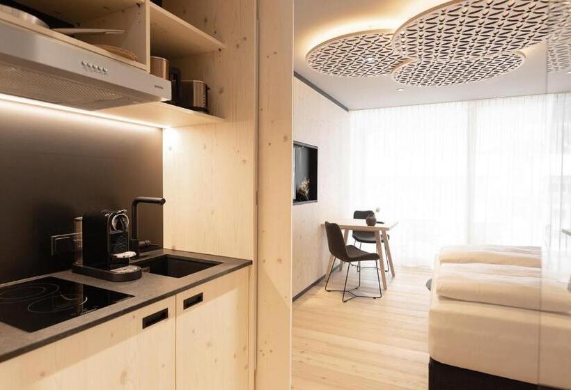 デラックスルーム, Amrai Suites