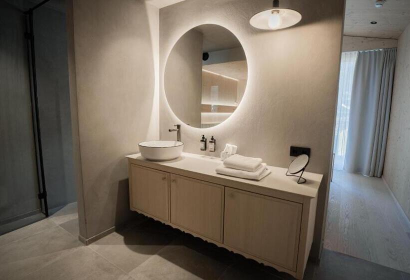 スイート（家族用）, Amrai Suites