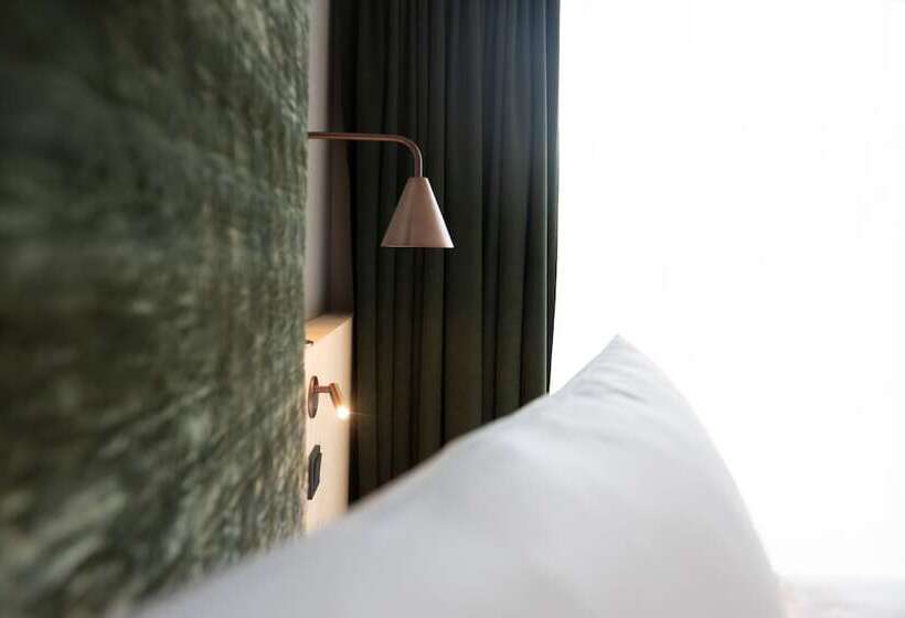 スイート, Amrai Suites