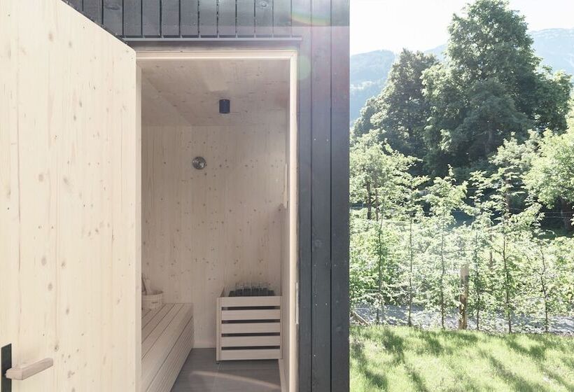 スイート（家族用）, Amrai Suites