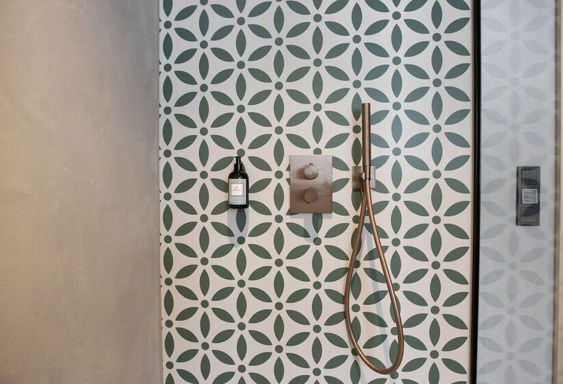 スイート, Amrai Suites