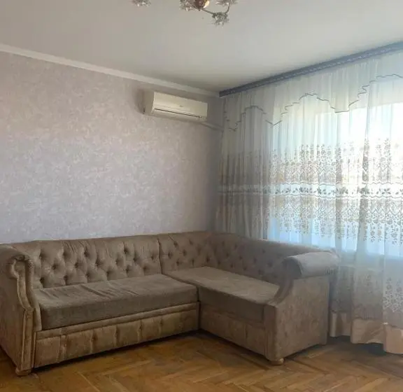 Appartamento 3 Camere da Letto, Femina