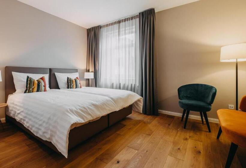 디럭스 룸, Zum Heidkrug & Café Lil