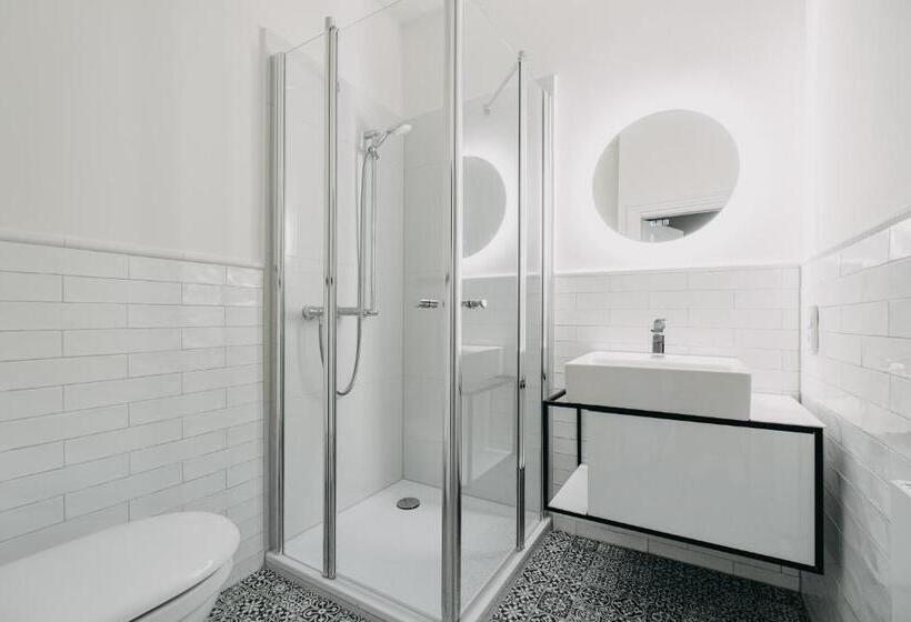 디럭스 룸, Zum Heidkrug & Café Lil