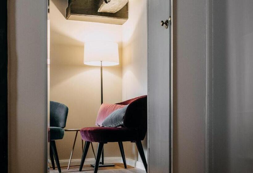 디럭스 룸, Zum Heidkrug & Café Lil