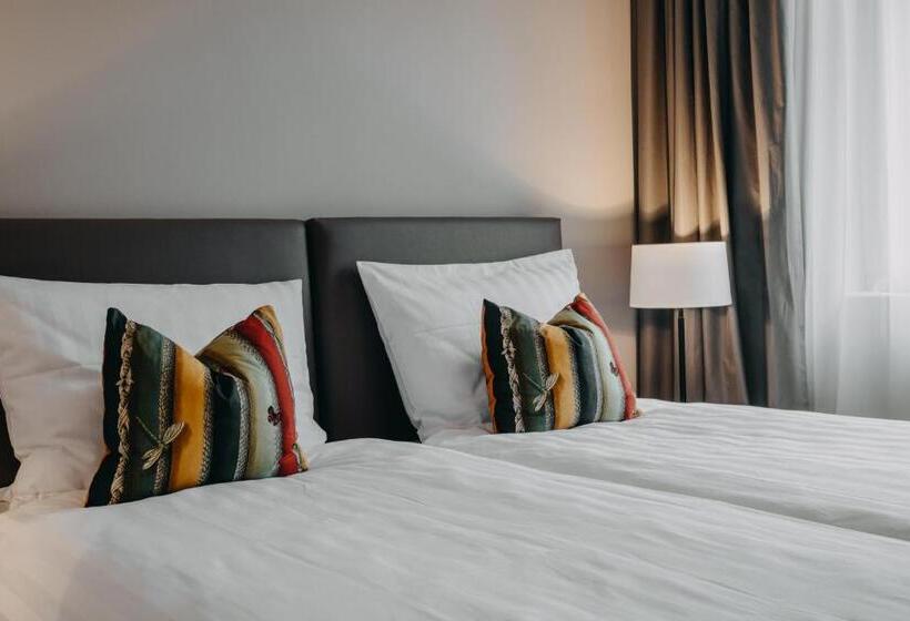 디럭스 룸, Zum Heidkrug & Café Lil