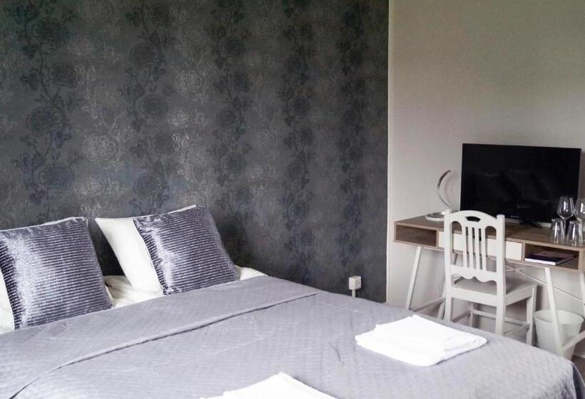 غرفة ديلوكس عائلية, Kartanomajoitus Sofia & Angelique