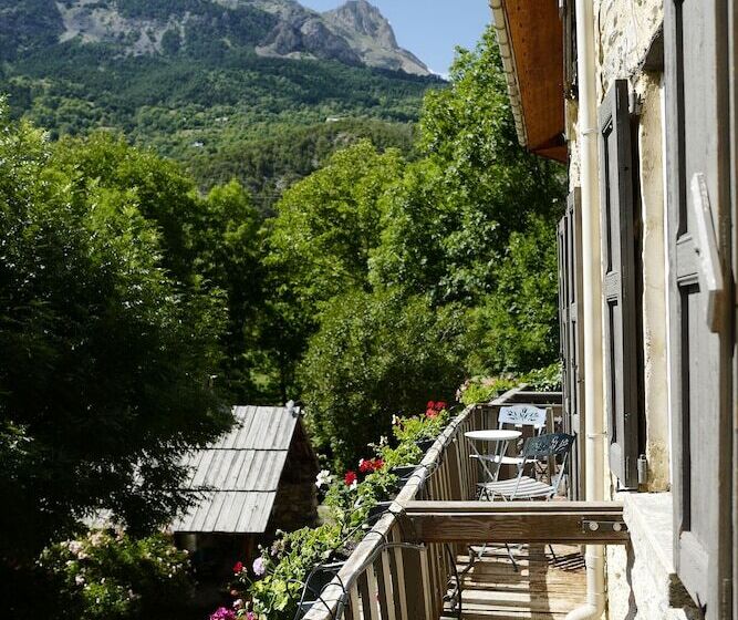 סוויטה משפחתית, Maison D Hôtes Les Méans