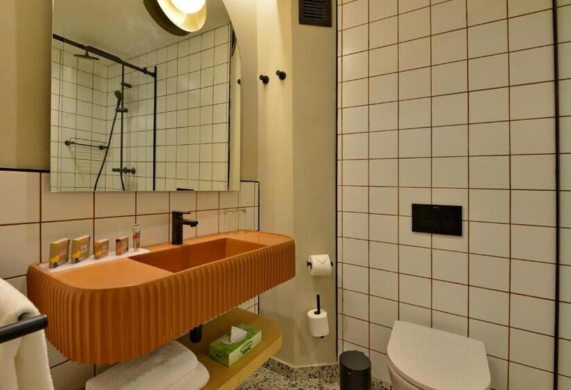 Standard Room Adapted for people with reduced mobility