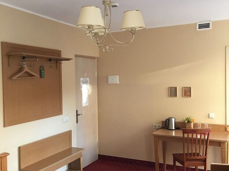 اتاق سوپریور, Alexa Old Town