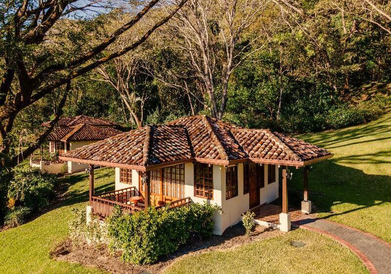 Бунгало Superior, Borinquen Thermal Resort