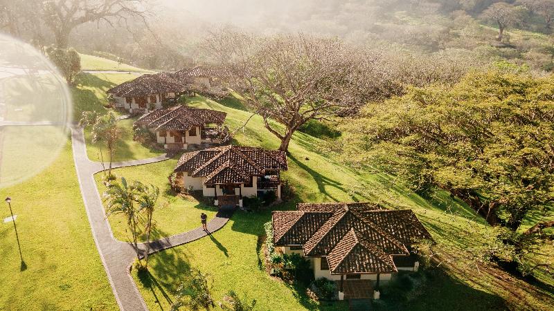 Бунгало Стандарт, Borinquen Thermal Resort