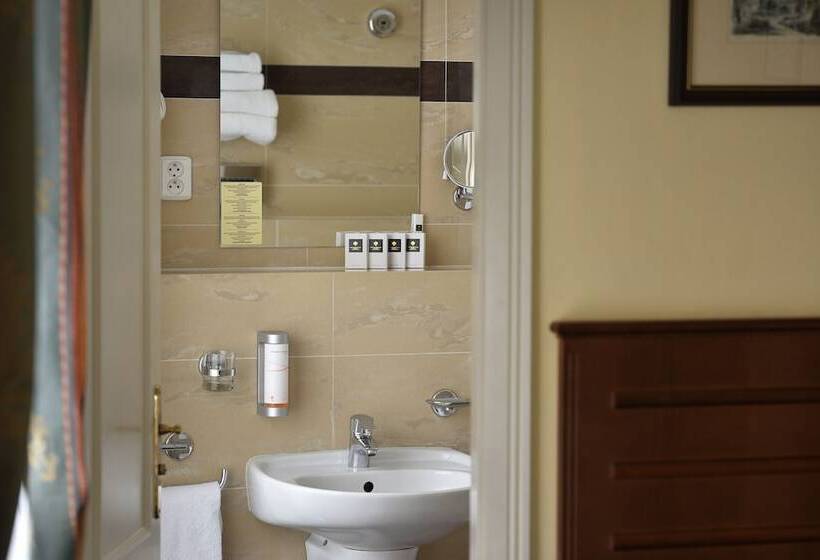 اتاق استاندارد یک نفره, Certovka