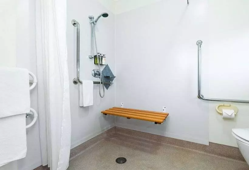 スタンダードスタジオ, Elliotts Kapiti Coast Motor Lodge