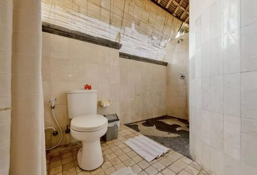 اتاق خانوادگی, Kebun Indah Ubud