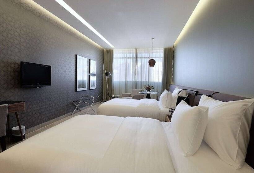 اتاق اجرایی, Radisson Blu Hotel, Beirut Verdun