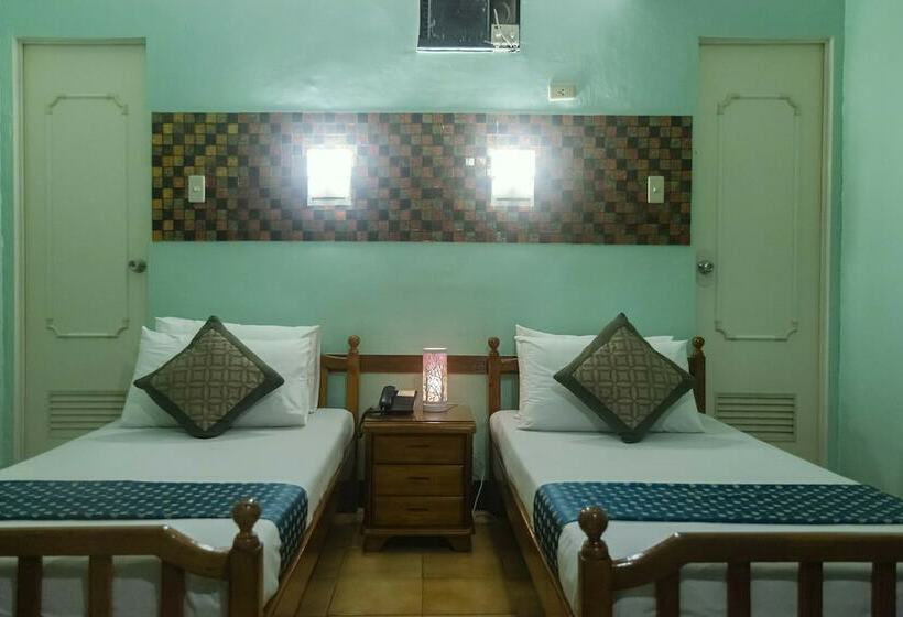 اتاق استاندارد, Saint Illians Inn