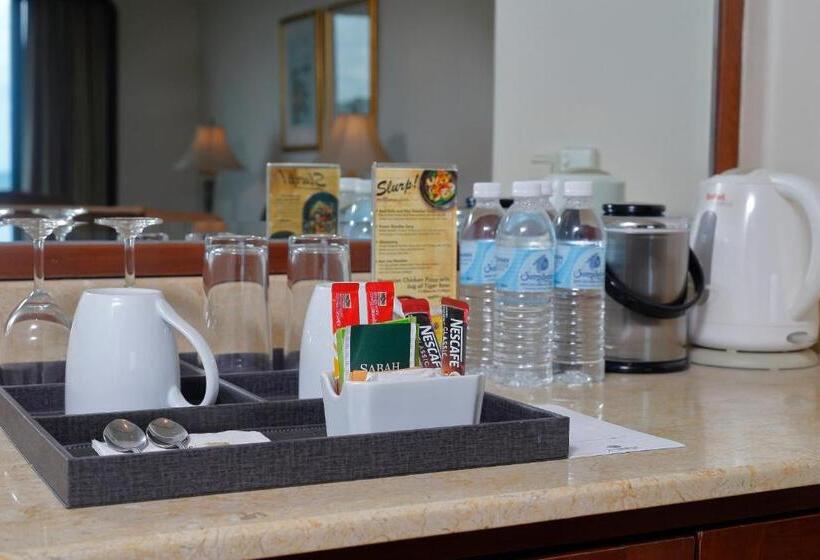 جناح إدارى, The Pacific Sutera