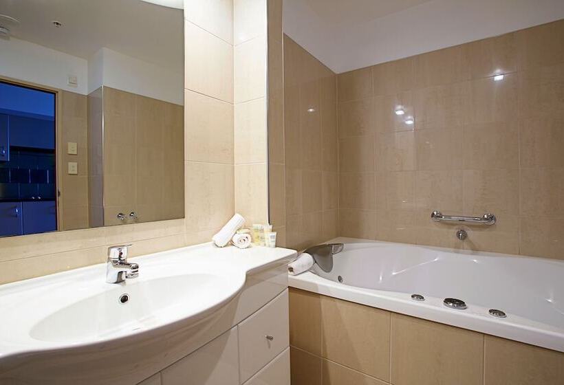 استودیوی پریمیوم, The White Morph  Heritage Collection