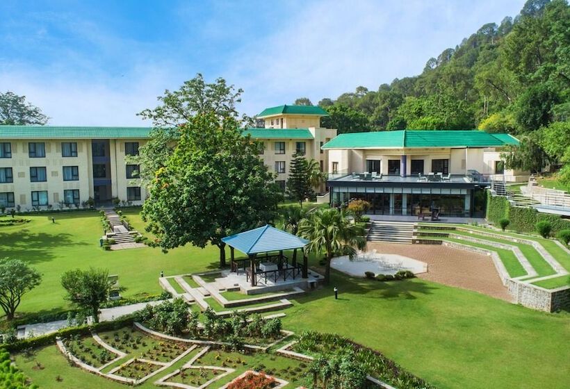 غرفة ديلوكس, Vivanta Katra Vaishno Devi