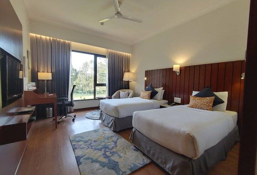 غرفة ديلوكس, Vivanta Katra Vaishno Devi