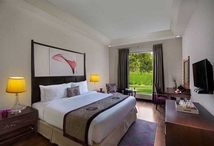 Люкс Повышенной Комфортности, Vivanta Katra Vaishno Devi