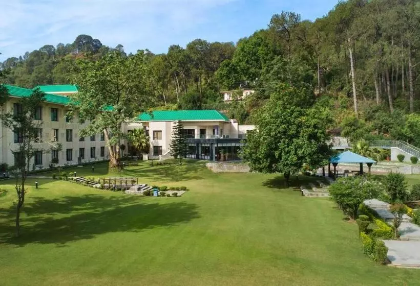 キングサイズベッドのデラックスルーム, Vivanta Katra Vaishno Devi