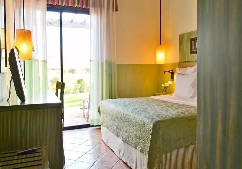 Sviitti Puutarhanäkymä, Pestana Vila Sol Golf - Vilamoura
