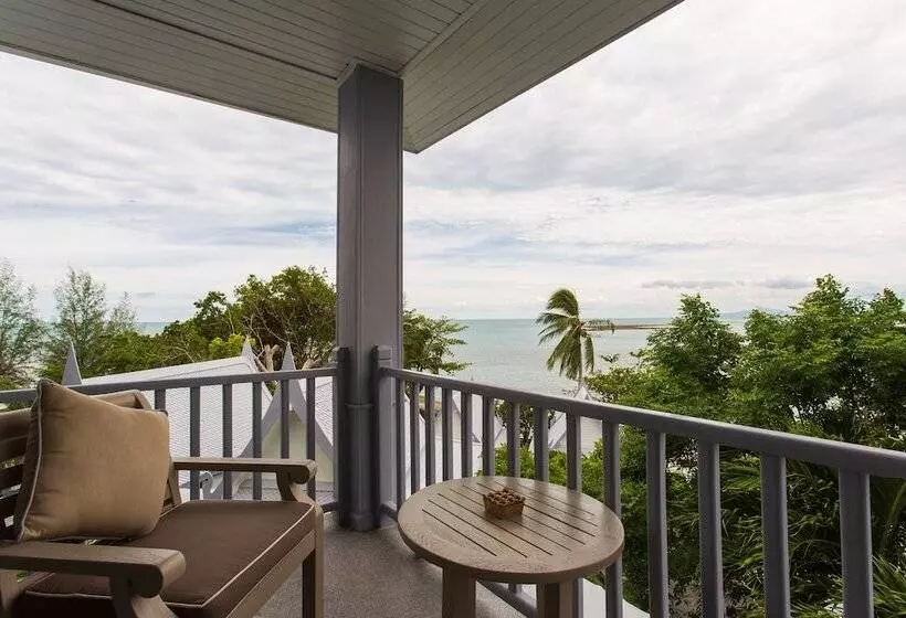 オーシャンビューのプレミアムルーム。, Rocky S Boutique Resort   Veranda Collection Samui   Sha Extra Plus