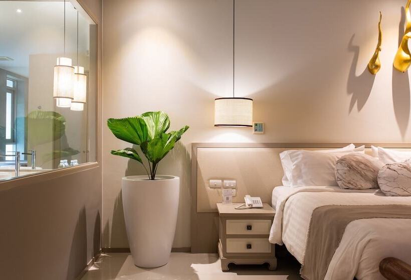 プールの見えるデラックスルーム, Rocky S Boutique Resort Veranda Collection Samui Sha Extra Plus