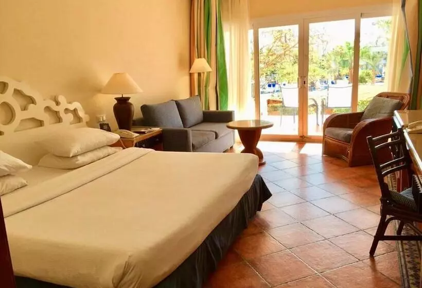 اتاق لوکس با تخت دو نفره بزرگ, Jaz Sharm Dreams