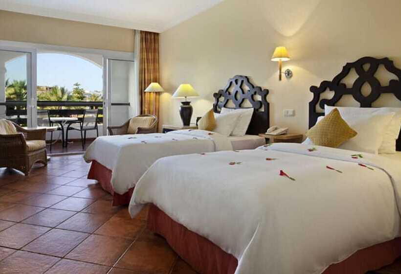 اتاق سوپریور با چشمانداز استخر, Jaz Sharm Dreams