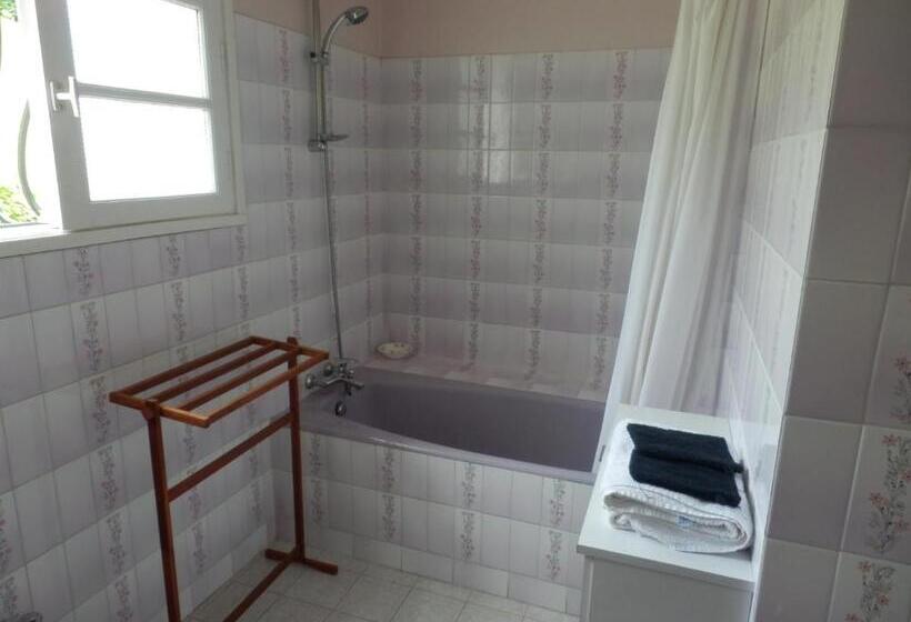 غرفة عائلية, Villa Gypsie