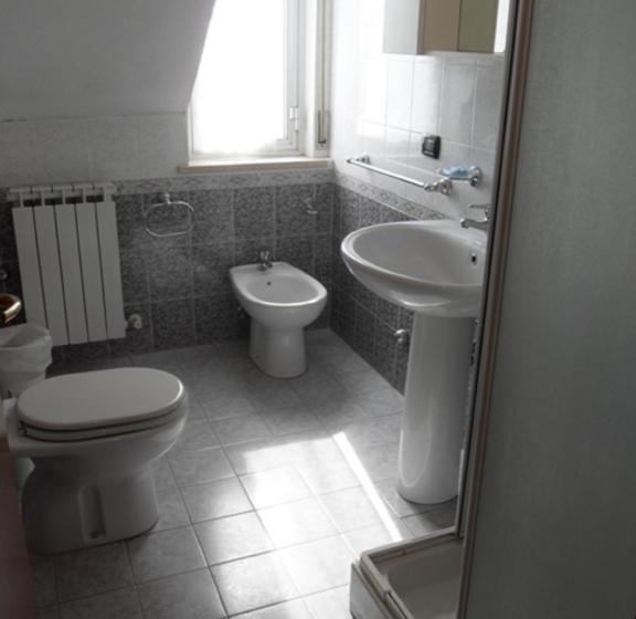 バルコニー付２ベッドルームアパートメント, Ferrara