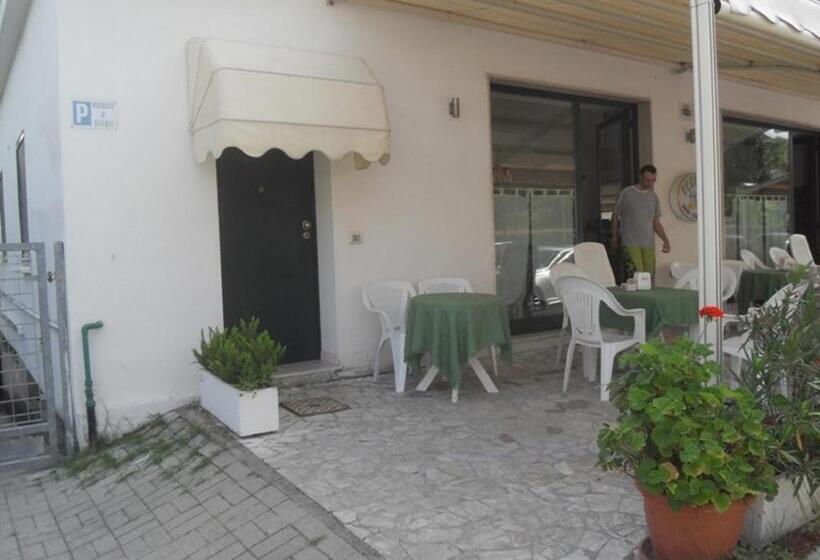 １ベッドルームアパートメント, Ferrara