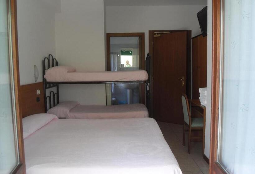 ファミリールーム, Ferrara