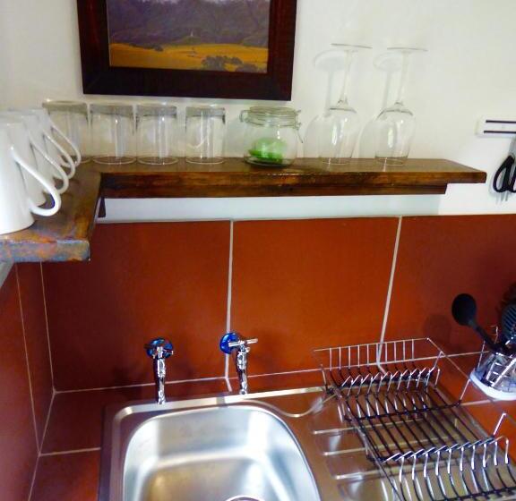 استودیوی استاندارد, Hermitage Huisies