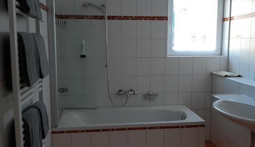 חדר משפחתי, Landhotel Restaurant Willingshofer