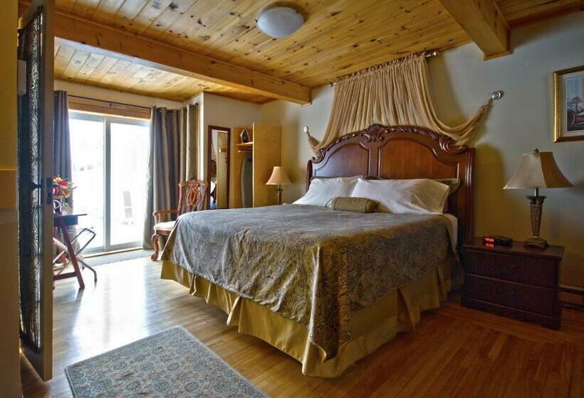 جناح جونيور مزوَّد بتراس, Mackenzie Motel & Cottages