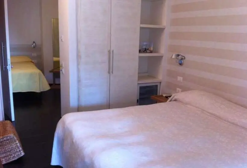 Standard Kolmen Hengen Huone, I Tibei Guesthouse Affittacamere
