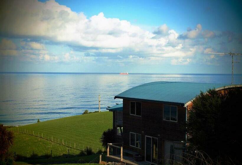 מיטת קינג בסוויטה, Castaways Apollo Bay