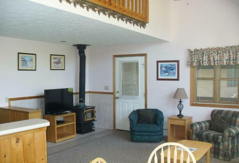 منزل 3 غرف نوم, Jack O Lantern Resort Lodging