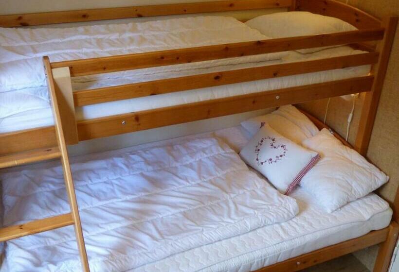 غرفة قياسية حمام مشترك, Nya Skogsgården Hostel