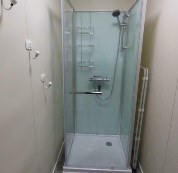 Дом 2 Спальни, Nya Skogsgården Hostel