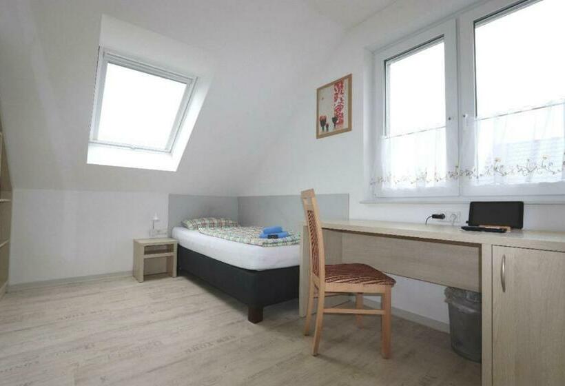 Номер Стандарт Индивидуальный, Penny Pension