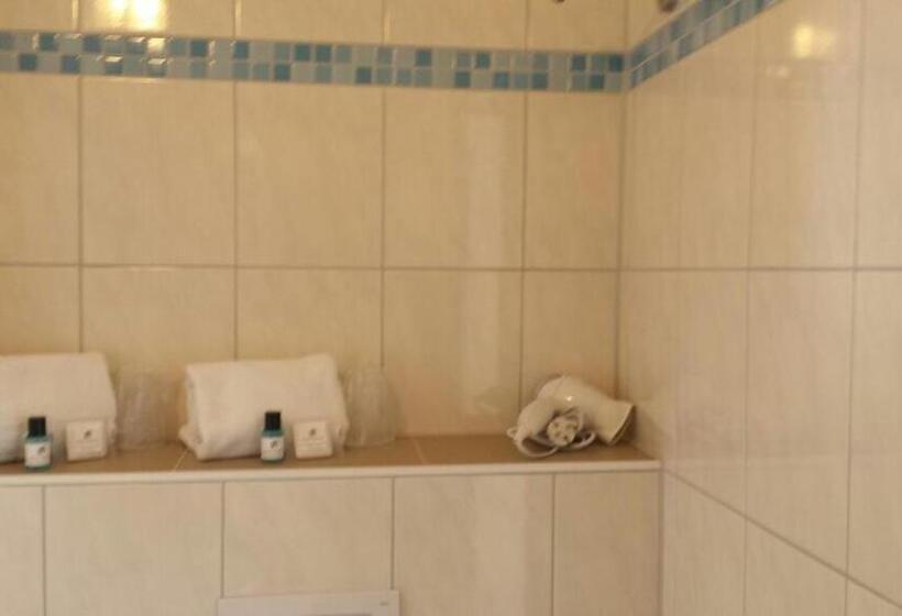 Номер Basic, Penny Pension